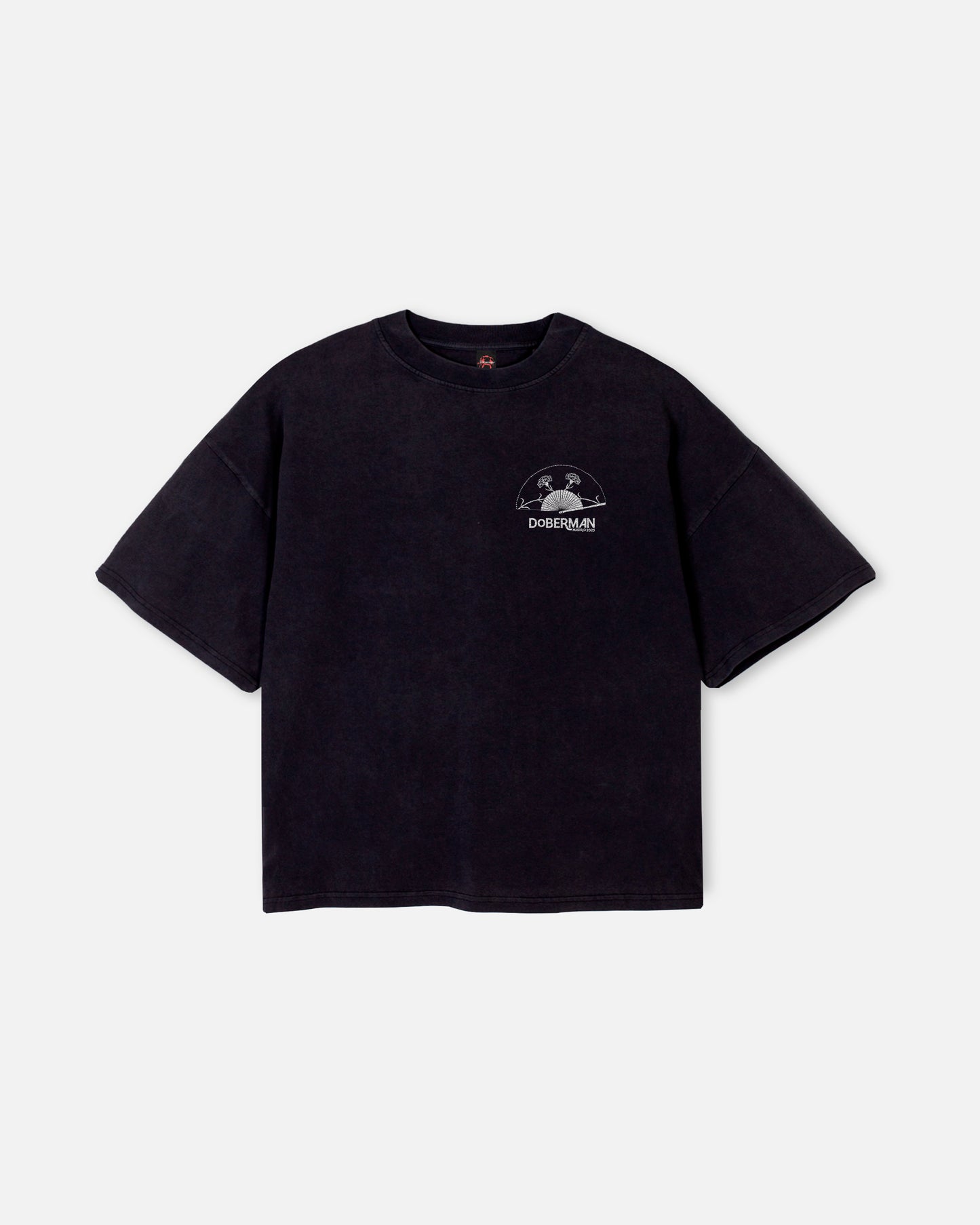 Pack Souvenir Tee + Pin Black