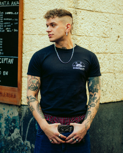 Pack Souvenir Tee + Pin Black